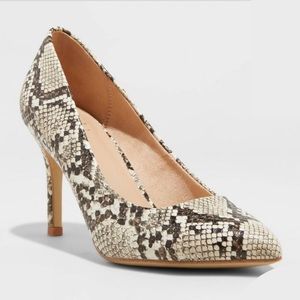 A New Day Women's Snake Gemma Pointed Toe Heeled Pumps NWT